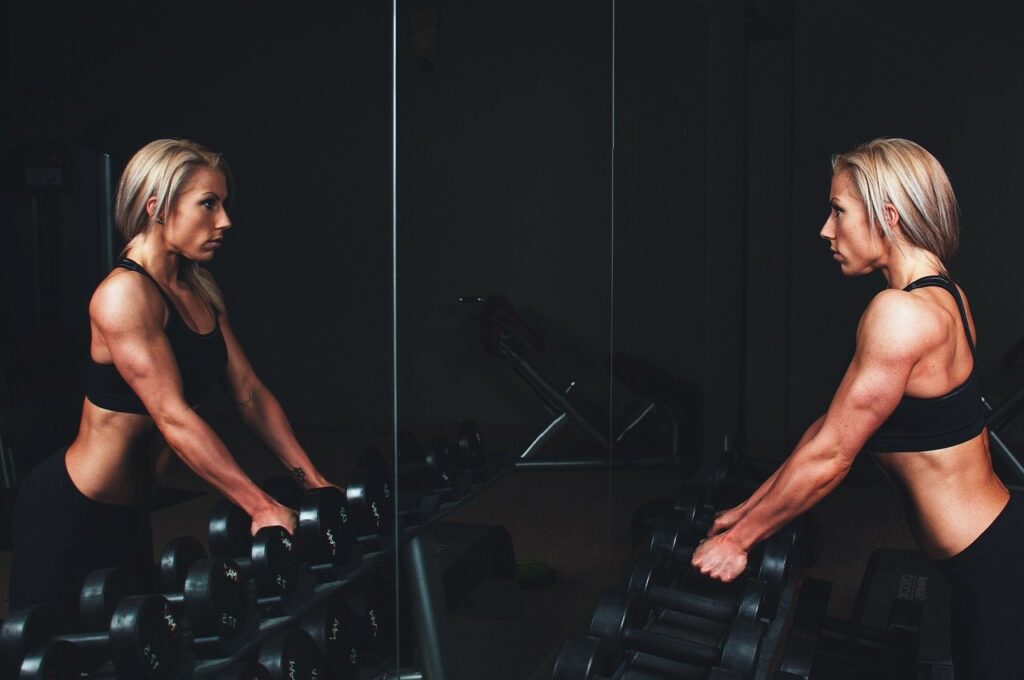 miroirs dans les salles de sport