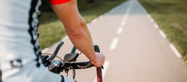 Les étapes d’installation d’un odomètre sur un vélo